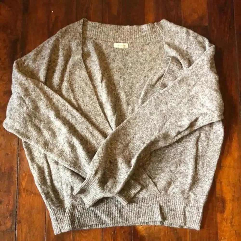Silence + Noise Gray Knit Cardigan - Size M